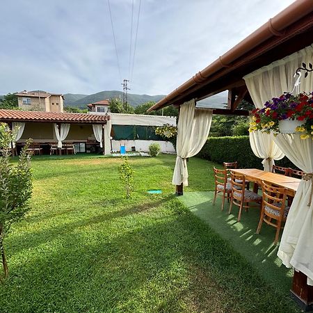 Вила Флора Паталеница Exterior foto